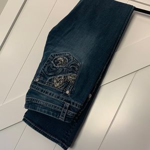 Miss me mid rise easy boot jeans size 29